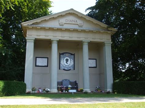 Beaker Folk of Husborne Crawley: Letting Diana Go