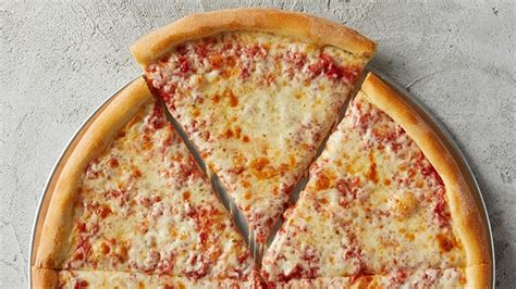 Sbarro Is Offering Its Extra Large New York Cheese Pizza For Only One Peso