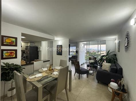 Venta De Apartamento En Los Cambulos Cali M