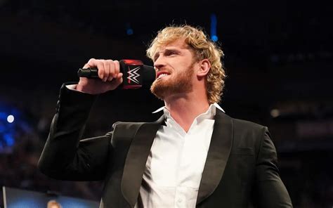 【wwe】宝冠大赛2022：罗根保罗为救兄弟而离场 罗曼伺机而动送上超人飞拳