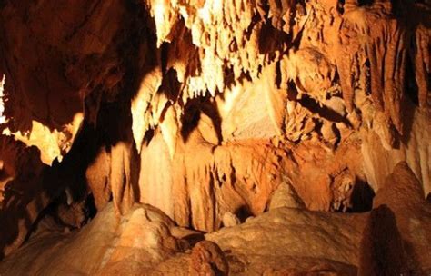 Diamond Caverns Cave Cave System Mammoth Cave Roadtrippers Travel