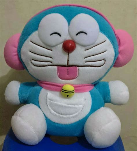 info populer boneka doraemon terbesar  dunia
