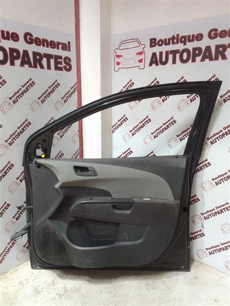 Puerta Delantera Derecha Chevrolet Sonic Ptas Lt Pdd La