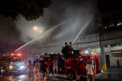 Fire Hits Lechon Resto Along Quezon Avenue Abs Cbn News