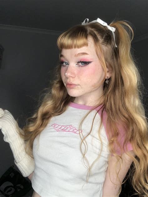Yvonne Bar Telegram Rgingerbeauties