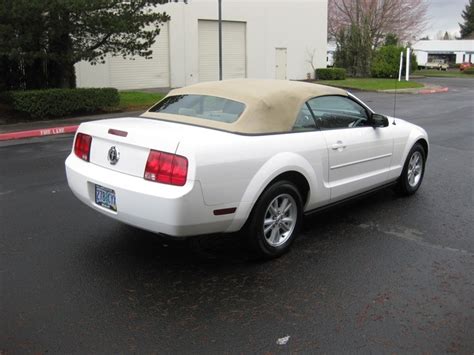 2005 Ford Mustang Convertible Power Top V6 Automatic Low Miles