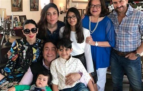 Indian Actress Kareena Kapoor Khan Family Pictures