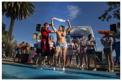 Versuch Wischen Sie An Bord T Shirt Contest Entführen Bitte Beachten