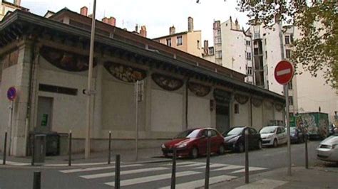 Lyon Coup Dur Pour Les Halles De La Martini Re