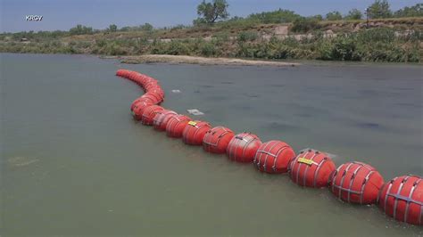 Gov. Abbott refusing to comply with DOJ order to remove buoys at along ...