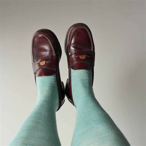 Vintage Burgundy Bass Weejuns Penny Loafers Womens Size 75