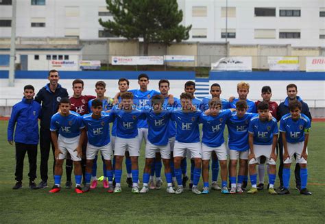 Apresenta O Dos Juniores Do Gin Sio De Alcoba A