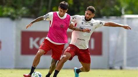 JORGE SAMPAOLI DEFINE ESCALAÇÃO DO FLAMENGO EM TREINO NESTE SÁBADO