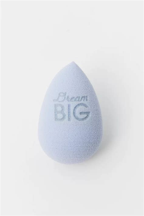 Beautyblender Dream Big Makeup Sponge Urban Outfitters