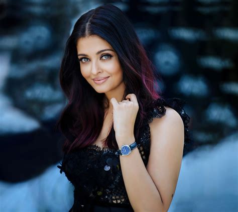 Aishwarya Rai Bachchan 354214 Hd Wallpaper And Backgrounds Download