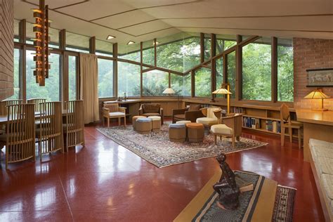 Photo Of In The Original Homeowners Of A Frank Lloyd Wright