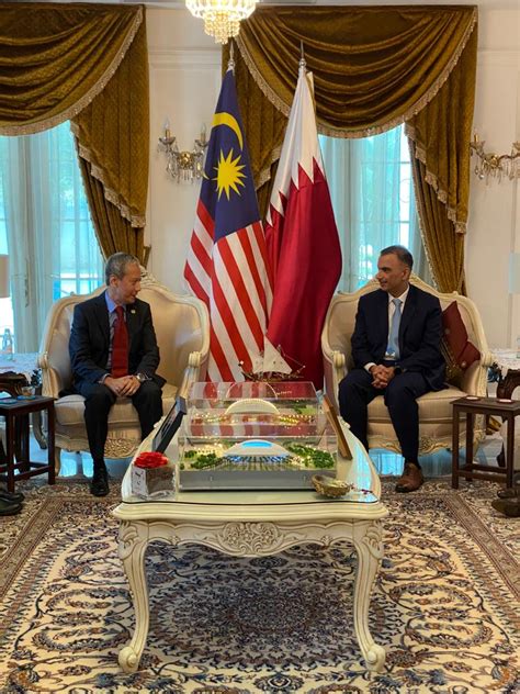 Malaysian Speaker Of House Of Representatives Meets Qatari Ambassador