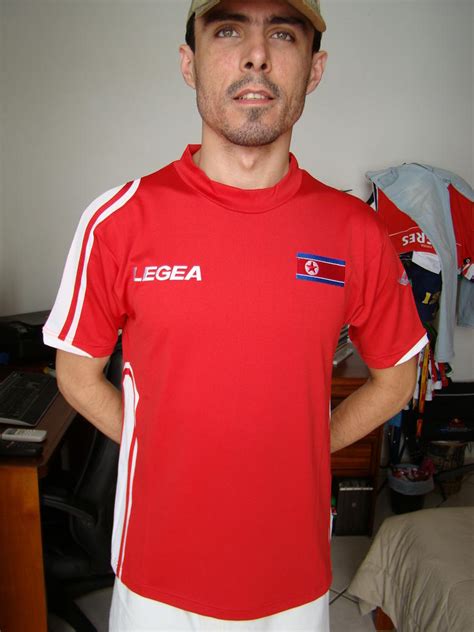 North Korea Home Football Shirt 2010 2012