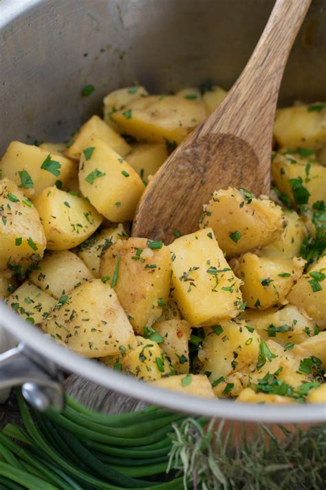 Herbed Boiled Potatoes