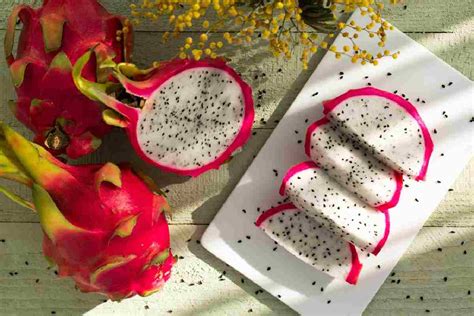 What Does Dragon Fruit Taste Like