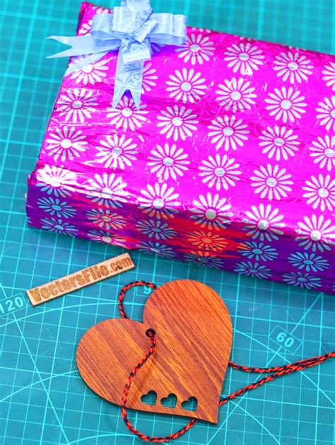 Laser Cut Heart Gift Tags Sample Happy Valentine Day Gift Tags Idea DXF