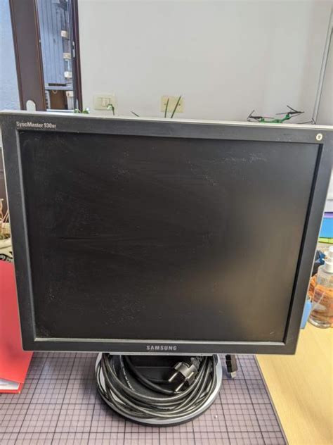 Samsung Lcd Monitor