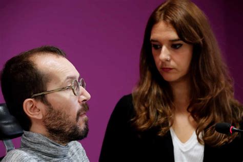 Podemos E Iu Anuncian Un Preacuerdo Para Concurrir Juntos A Las