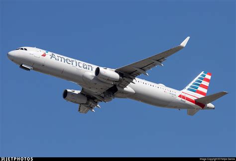 N An Airbus A American Airlines Felipe Garcia Jetphotos