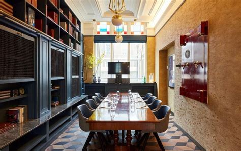 Hotel Indigo The Hague - Palace Noordeinde, an IHG Hotel, a Design ...