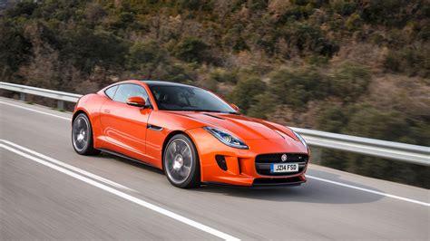 Download Wallpaper 2560x1440 Jaguar F Type Side View Movement