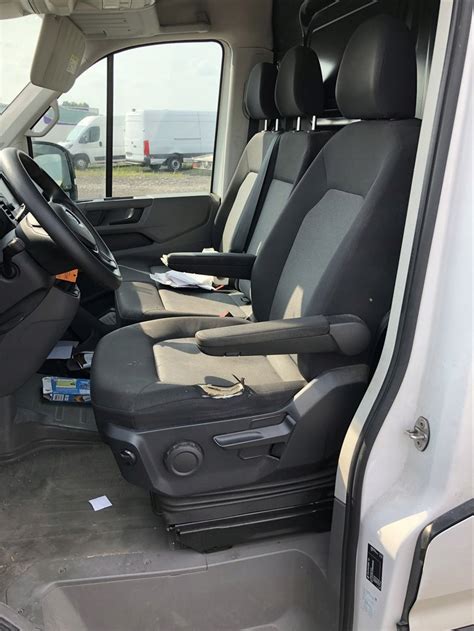 FOTEL KIEROWCY PNEUMATYCZNY VW CRAFTER II 17 MAN TGE LEWY PRZÓD