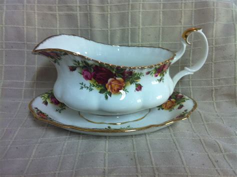 Royal Albert bone china made in England | InstAppraisal