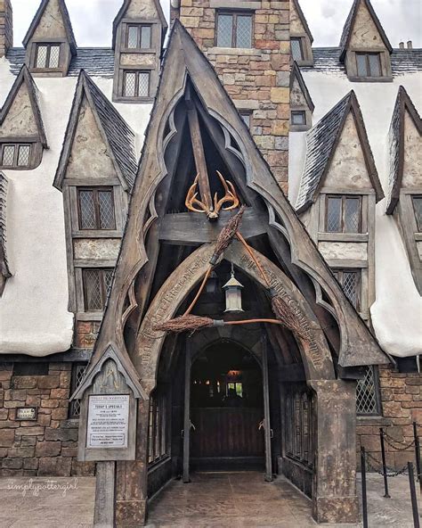 Wizarding World Of Harry Potter Pinterest Hogsmeade Hd Phone