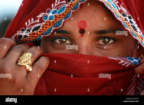 Indian Women Portraits Hi Res Stock Photography And Images Alamy