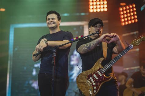 Matheus E Kauan Brasilia - Matheus e Kauan realizam terceira edição do evento Praiou em Brasília ...