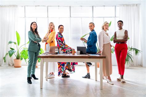 Building an Effective Campaign Team Structure - Women Campaign