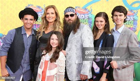 911 Sadie Robertson Photos & High Res Pictures - Getty Images