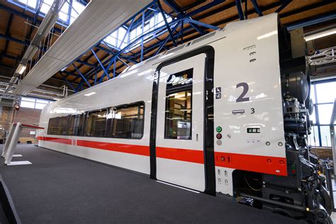 Deutsche Bahn Der Erste Barrierefreie Fernzug Ice L