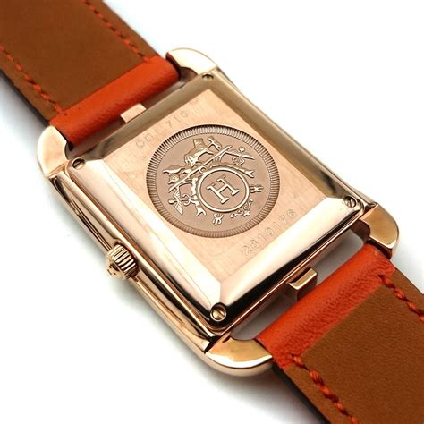 Hermes Cape Cod GM Quartz Rose Gold With Diamond Bezel On Orange Fjord