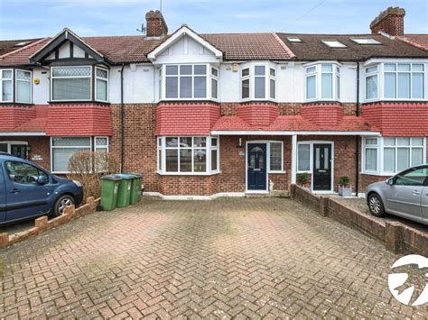 3 Bed Semi Detached House For Sale In Glenesk Road London Se9 Zoopla