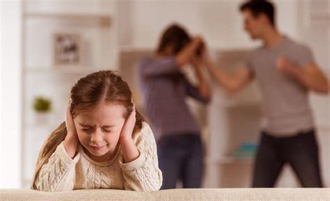 Effects Of Parents Fighting On Child Development How To Handle Parents