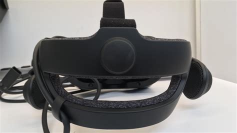 Index VR: Hands-On With Valve's New Headset and Controllers - Tom's Hardware | Tom's Hardware