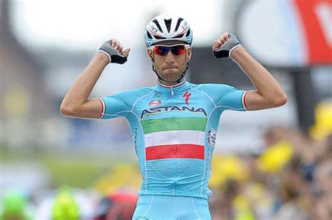 Vincenzo Nibali wins second stage of Tour de France to claim leader's ...