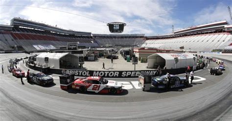 Bristol Motor Speedway Expected to House 30,000 Fans for NASCAR Playoff Race - alt_driver