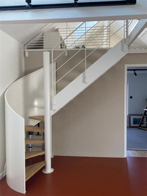 Escalier Blanc Demi H Lico Dal Avec Limon Ext Rieur Fer Tendance