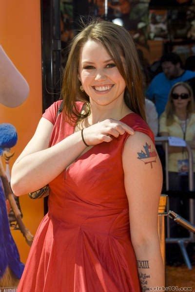 Jane Carrey - High quality image size 400x600 of Jane Carrey Photos