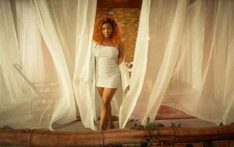 Simi Naked Wire Video Download