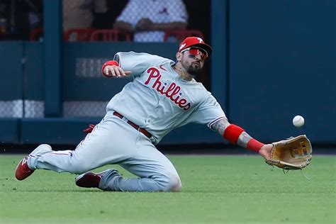 MLB Playoffs Phillies Hang On To Top Braves 7 6 In Game 1 Of The NLDS