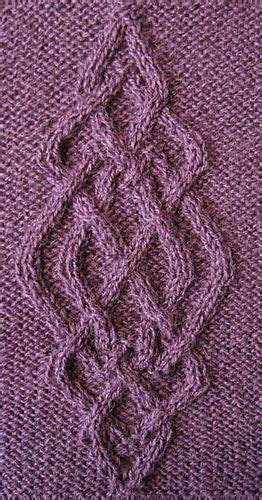 Ravelry Celtic Motif Knot 180 Pattern By Devorgillas Knitting