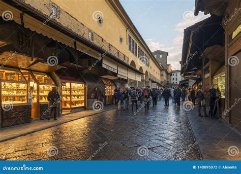 Jewelry Shops on the Ponte Vecchio at Night Editorial Photography ...